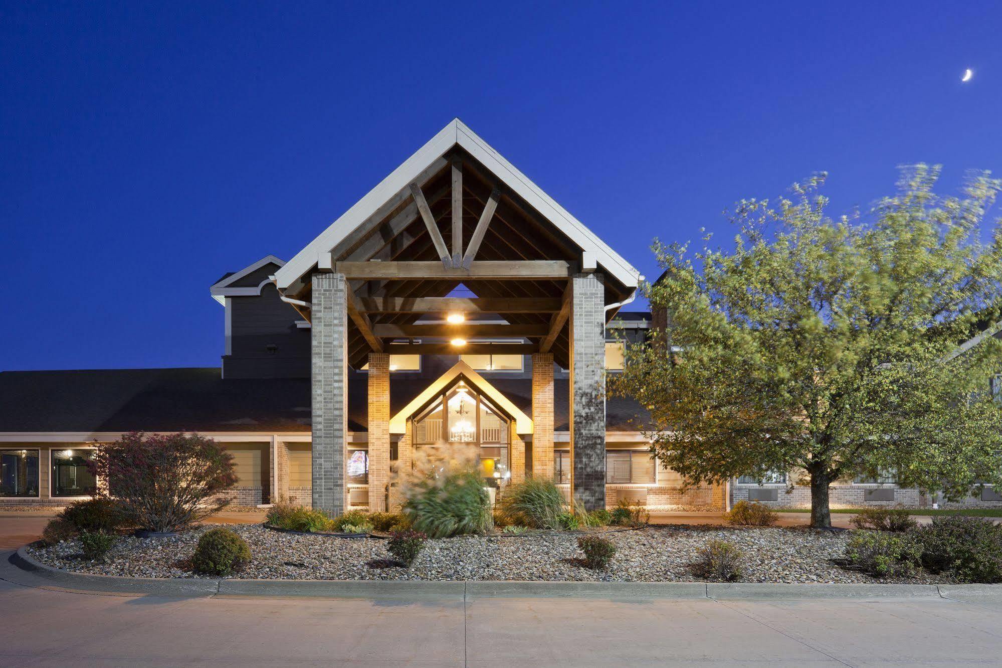 Americinn By Wyndham Osceola Buitenkant foto