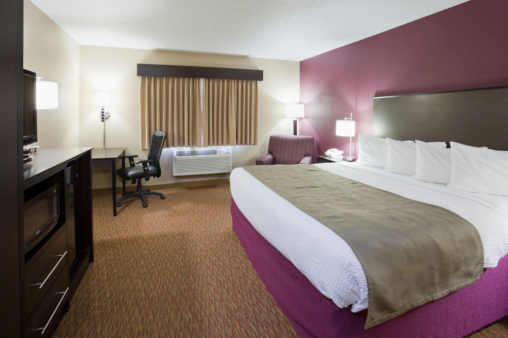 Americinn By Wyndham Osceola Buitenkant foto