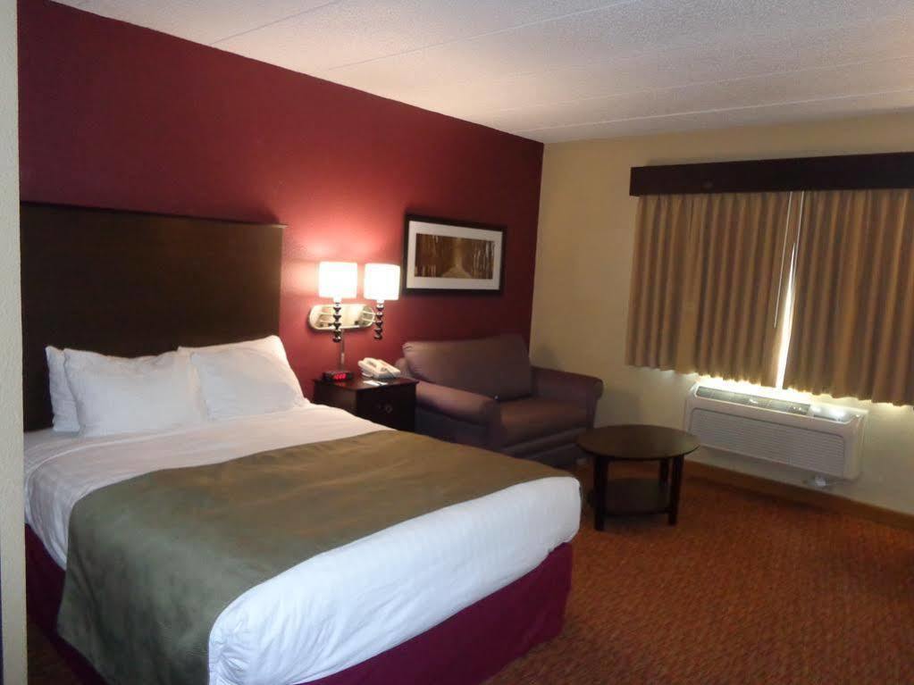 Americinn By Wyndham Osceola Buitenkant foto